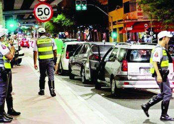 Talonário eletrônico vai agilizar multas do Detran