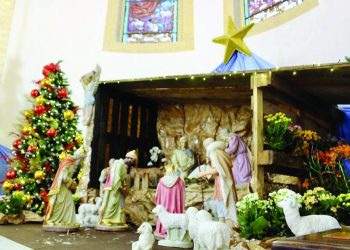 Paróquia São José do Belém tem presépio e vale-presente