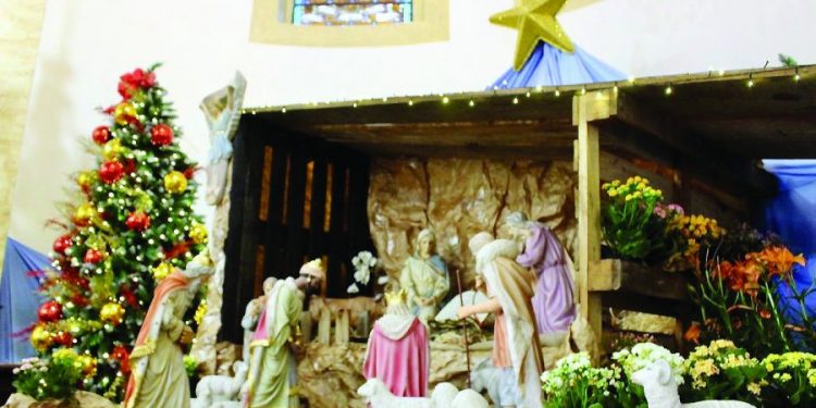 Paróquia São José do Belém tem presépio e vale-presente