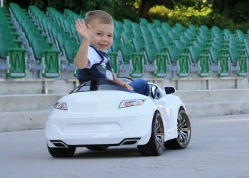 Descubra como ensinar desde cedo educação no trânsito para as crianças