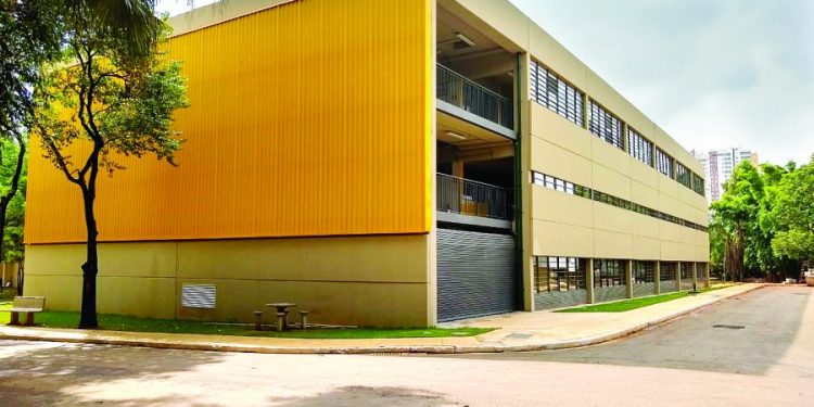 Educação está atendendo no CEU Carrão-Tatuapé, mas os outros prédios ainda não