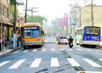 Avenida Celso Garcia espera por projeto, mas não recebe