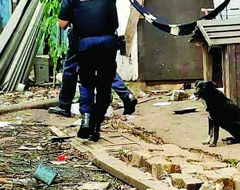 Famílias da Comunidade Esmaga Sapo aguardam direcionamento da Prefeitura