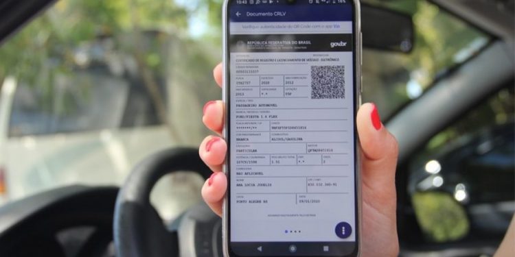 Para efetivar o licenciamento, fique atento à placa do seu carro