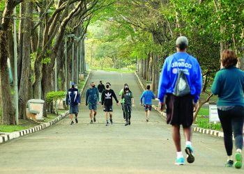 Clubes e centros esportivos, como o Ceret, reabrem com horário reduzido