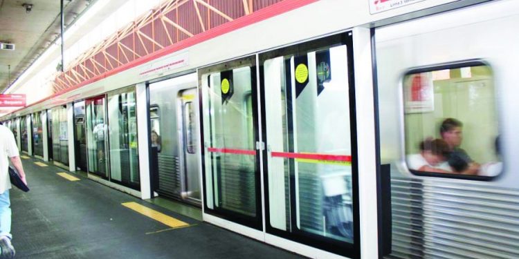 Metrô retoma contrato de novas portas de segurança na Linha 3 – Vermelha, entre outras