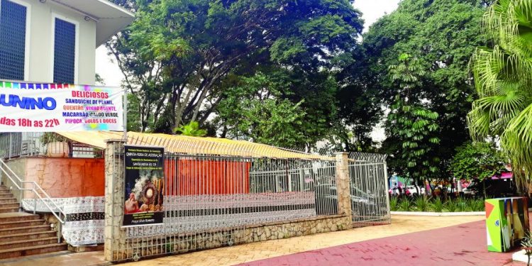 Nova torre da Paróquia Nossa Senhora da Conceição gera expectativa