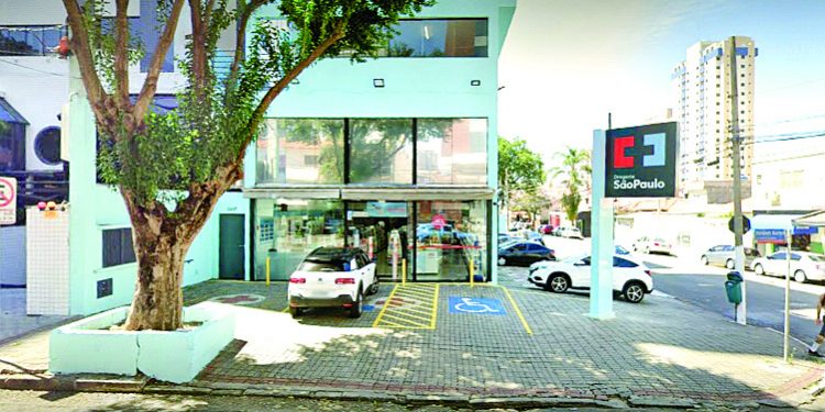 Suspeitos de roubos a farmácias do Tatuapé são presos