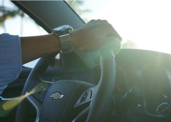 Especialista ajuda pessoas a perderem o medo de dirigir