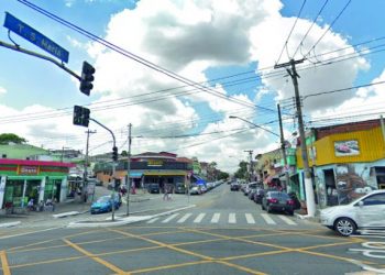 Motoristas devem ficar atentos às obras na Avenida do Imperador, no Parque Guarani