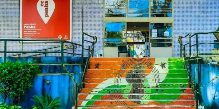 Centro Cultural Penha tem encontros de teatro, música e exposição