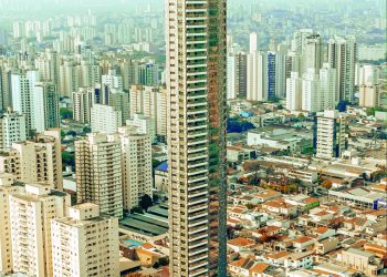 Porte entrega o Figueira Altos do Tatuapé, o residencial mais alto de SP