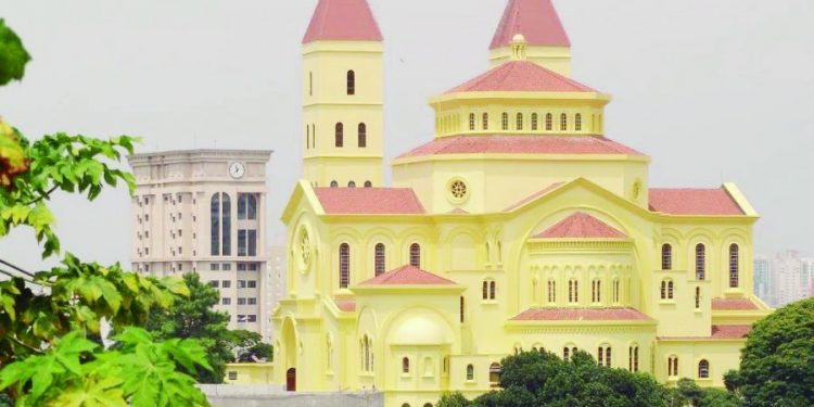 Penha faz 354 anos e mostra que tradição e modernidade se únem