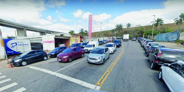 UPA ‘perde’ estacionamento por ilegalidades e pacientes sofrem