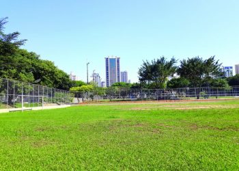 Moradores questionam SME sobre cursos e ações de manutenção no CEU Carrão