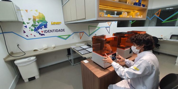 Reconstrução Facial: Instituto Mais Identidade conquista 1º lugar como Organização de Destaque do Ano pelo Programa VOA – AMBEV 2021