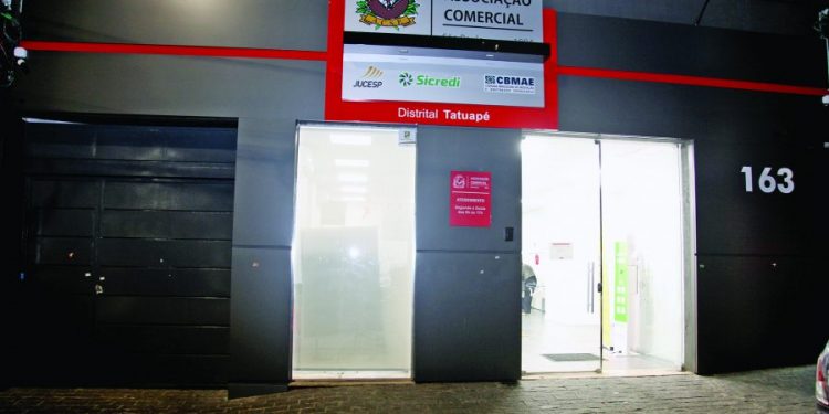 ACSP – Tatuapé festeja 30 anos e homenageia Pedro Abarca