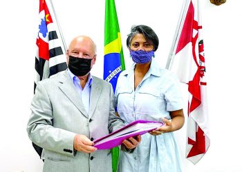 Oficialização de bandeira do Tatuapé na Câmara requer ação de vereador