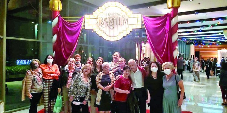 LevoVocê Viagens & Turismo promove passeio à peça ‘A Flor do Meu Bem-Querer’