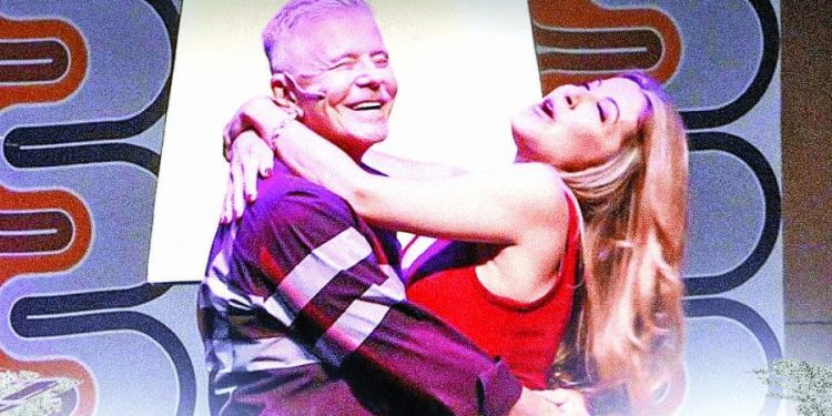 LevoVocê Viagens & Turismo programa sessão da peça ‘A Mentira’