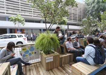 Moradores cobram segurança em estruturas de parklets e do Ruas SP no Tatuapé