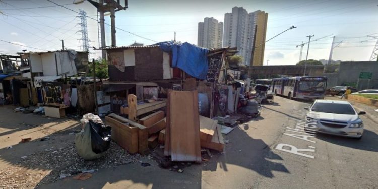 Subprefeitura, CET e SMADS são cobradas em encontro no Tatuapé