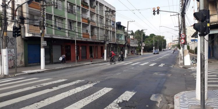 Recapeamento deve atender toda a extensão da Avenida Celso Garcia