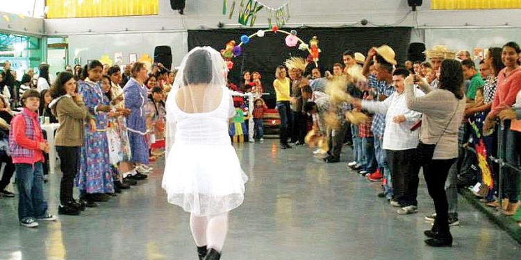 Centro Social Nossa Senhora da Penha, no Tatuapé, tem festa junina