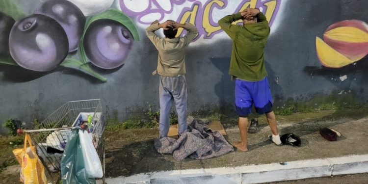 Operação Sufoco, no Parque São Jorge, combate o furto de imóveis