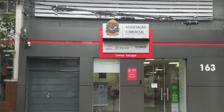 Distritais da Associação Comercial promovem eventos para celebrar Dia do Comerciante