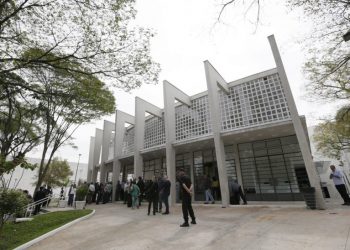 Teatro Artur Azevedo, na Mooca, festeja 70 anos com muita história