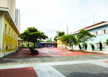 Jovens recebem oportunidade de formação profissional no Lar Sírio