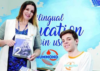 Colégio Drummond, com ensino bilíngue, oferece dupla diplomação