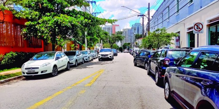 Moradores do Tatuapé e AMB programam protesto contra barulho