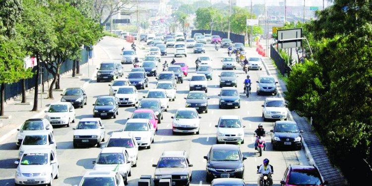 Prefeitura suspende rodízio de veículos no período das festas