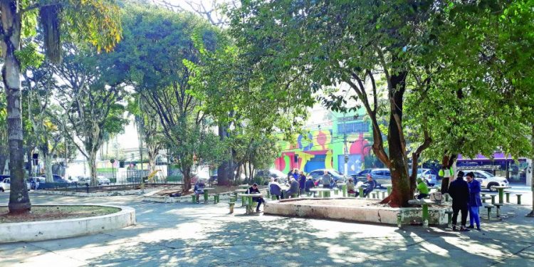 Moradores pedem aumento de policiamento no Largo do Bom Parto