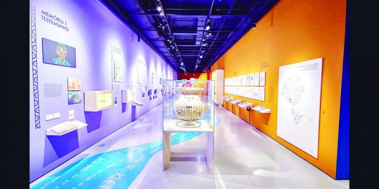 Museu da Língua Portuguesa, na Luz, expõe legado de povos indígenas