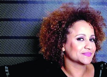 Cantora Graça Cunha faz show beneficente para crianças no Tatuapé