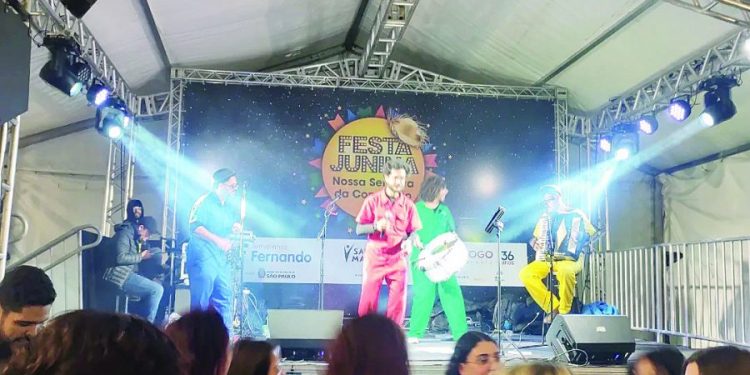 Comida, música e brincadeiras na quermesse da Silvio Romero até o dia 2 de julho