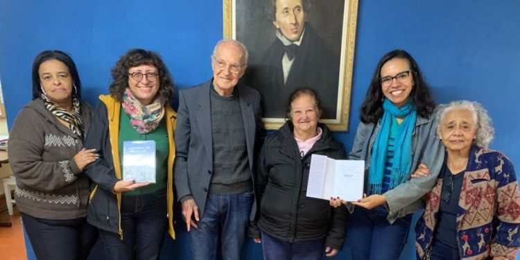 Bibliotecas e Lar Sírio Tatuapé recebem livro de Pedro Abarca sobre a história do bairro