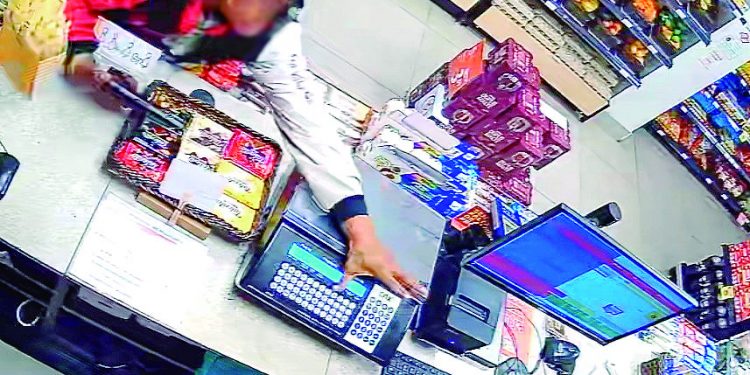 Após roubo a supermercado, no Pq. São Jorge, homem é identificado e preso