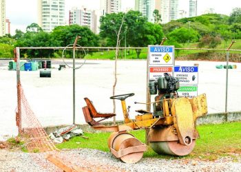 Obras em campos do Ceret não têm data prevista para entrega