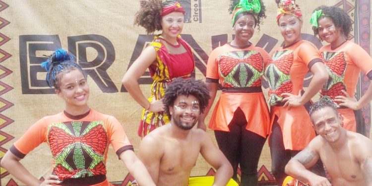 Centro Cultural Penha terá rock, teatro, circo, contação de histórias e sarau