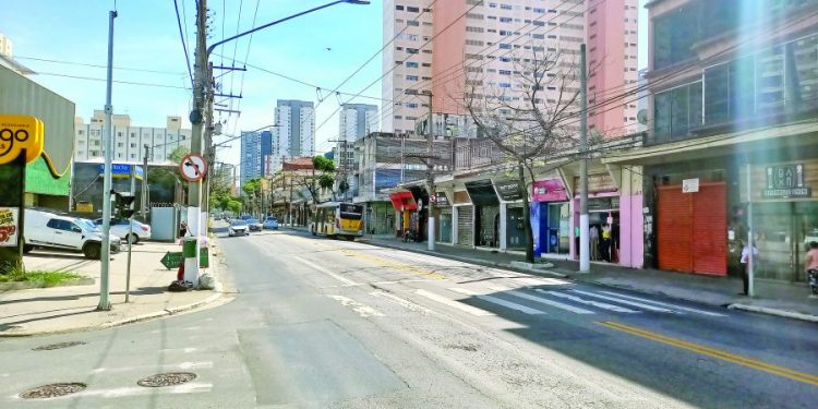 Avenida Celso Garcia ganha 1ª licitação para buscar a sua remodelação