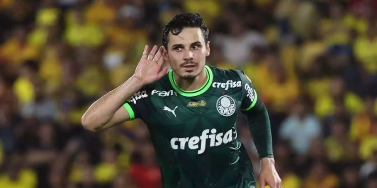 Raphael Veiga sai do Tatuapé para o mundo e brilha no Palmeiras