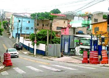 Moradores cobram informações do Metrô e acordos justos de indenizações