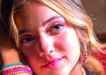 Tabatha Almeida no mundo da música