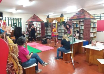 Atividades em biblioteca do Tatuapé são voltadas a crianças e adultos