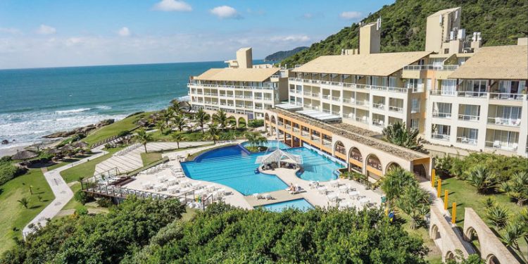 Costão do Cantinho é experiência única e all inclusive