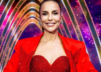 Ivete Sangalo divide o tempo entre a tevê e os palcos